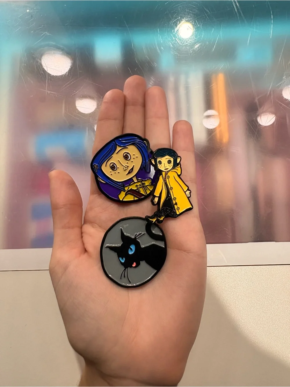 Coraline Series 5 blind bag doubles & blind box pin doubles
